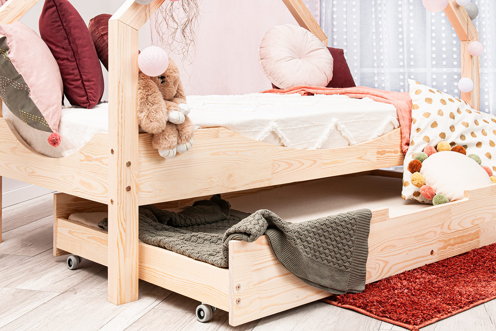 Drawer House Bed